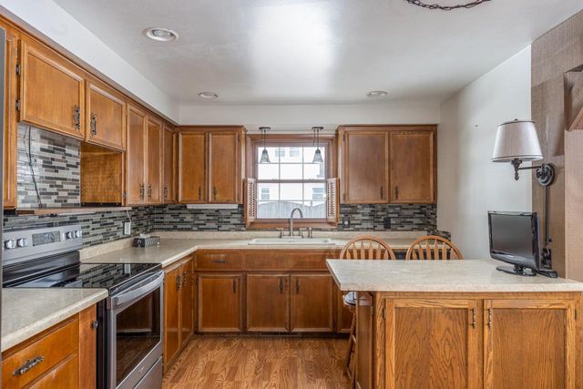 524 MICHAEL STREET, Combined Locks, WI 54113