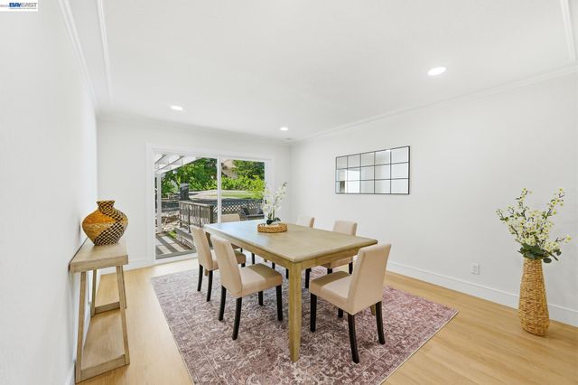 540 Hamilton Way, Pleasanton, CA 94566