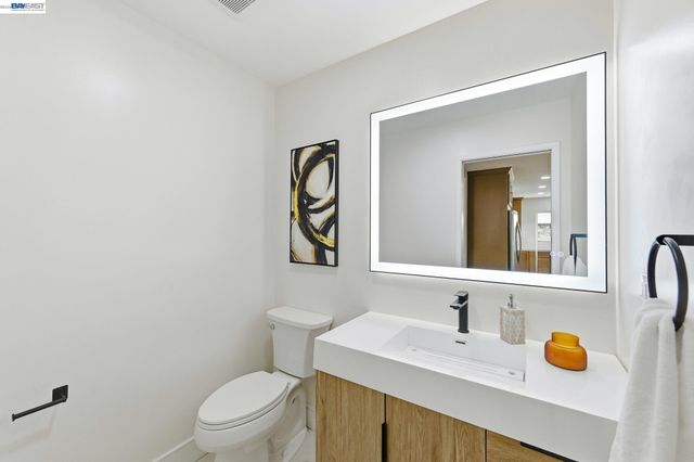 540 Hamilton Way, Pleasanton, CA 94566