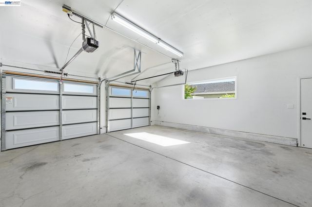 540 Hamilton Way, Pleasanton, CA 94566