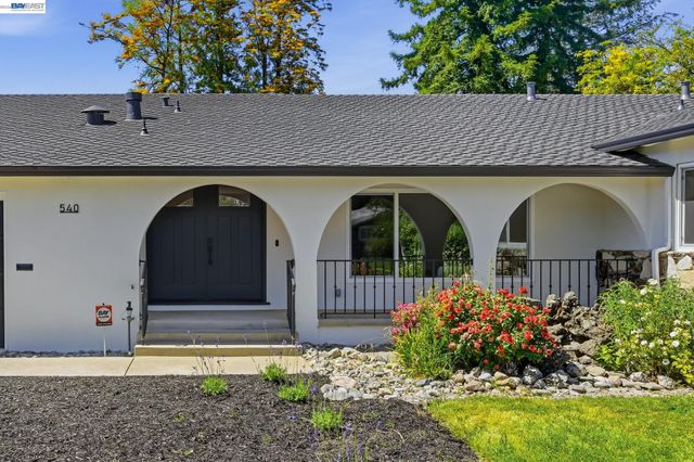 540 Hamilton Way, Pleasanton, CA 94566