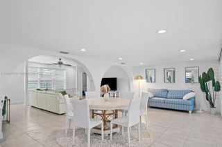 2819 Cleveland Street, Hollywood, FL 33020