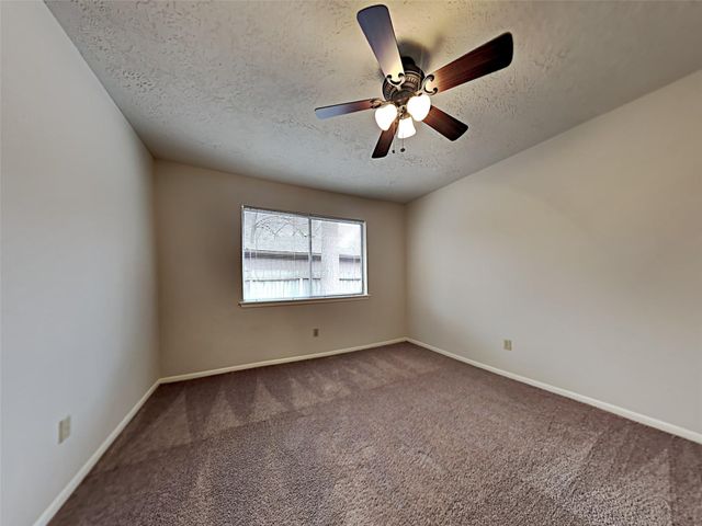 603 Blue Ridge Drive, Shenandoah, TX 77381