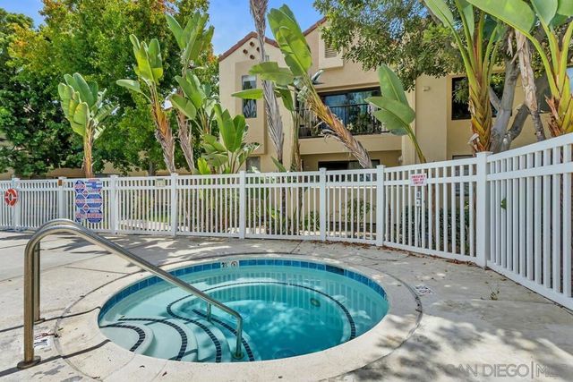 10805 Camino Ruiz 36, San Diego, CA 92126