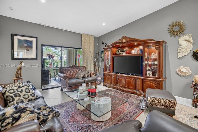 21248 Harbor Way 243-24, Aventura, FL 33180