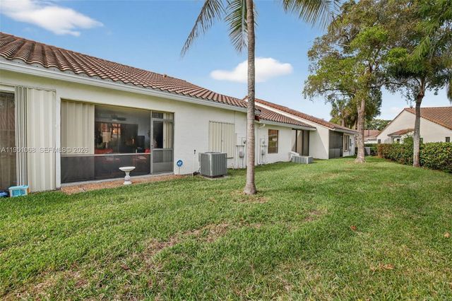 21248 Harbor Way 243-24, Aventura, FL 33180