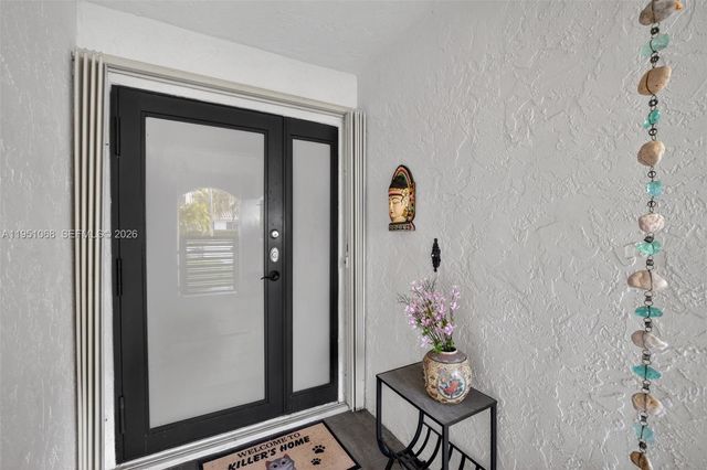 21248 Harbor Way 243-24, Aventura, FL 33180