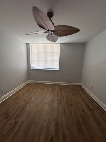 160 YACHT CLUB Way 210, Hypoluxo, FL 33462