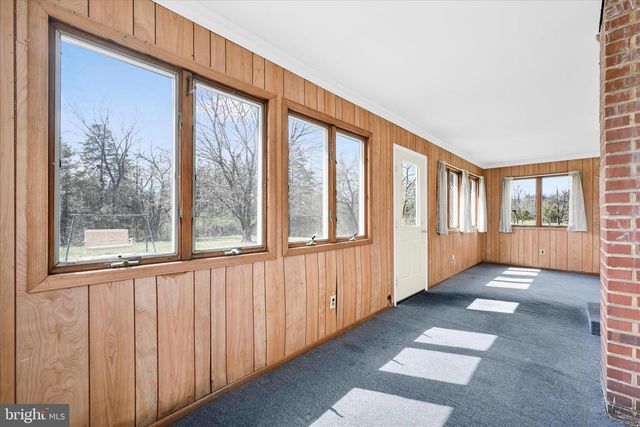 417 MOUNT ZION RD, Carlisle, PA 17015
