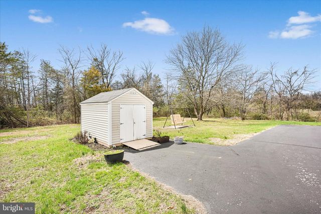 417 MOUNT ZION RD, Carlisle, PA 17015
