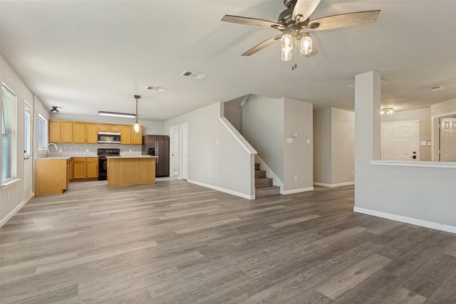 1817 Heron Drive, Aubrey, TX 76227