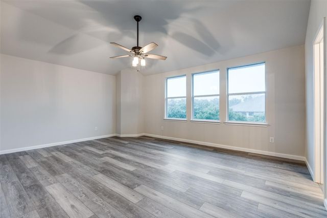 1817 Heron Drive, Aubrey, TX 76227