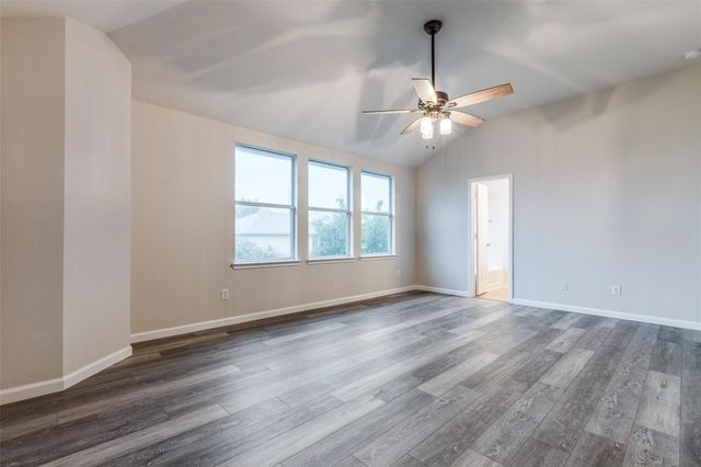 1817 Heron Drive, Aubrey, TX 76227