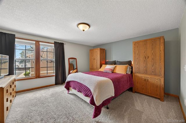 4316 S Blackhawk Way, Aurora, CO 80015