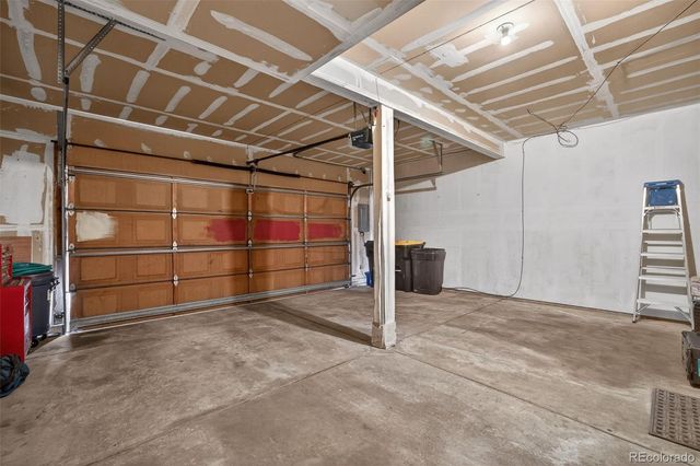 4316 S Blackhawk Way, Aurora, CO 80015