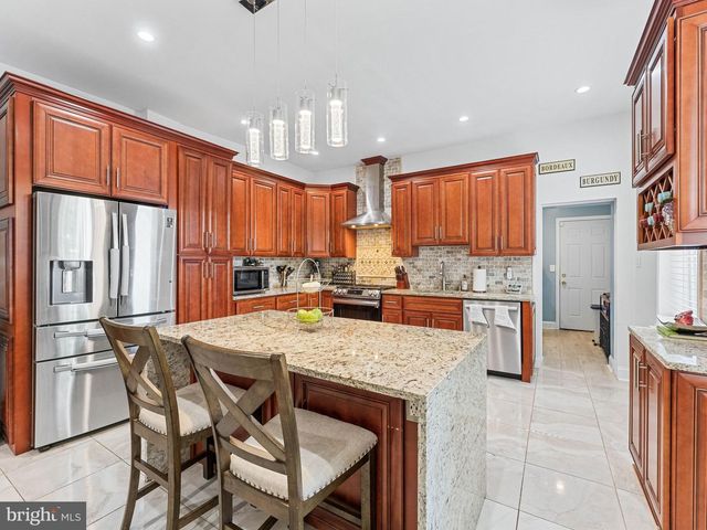 4243 PENN ST, Philadelphia, PA 19124