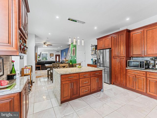 4243 PENN ST, Philadelphia, PA 19124