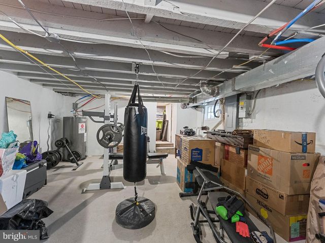 4243 PENN ST, Philadelphia, PA 19124