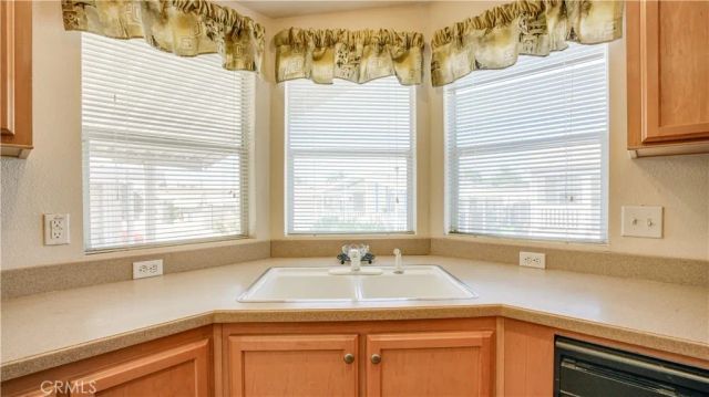 416 Jeffries 60, Monrovia, CA 91016