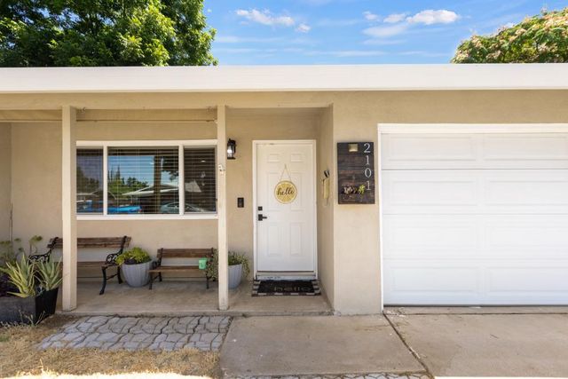 2101 Kellogg Way, Rancho Cordova, CA 95670