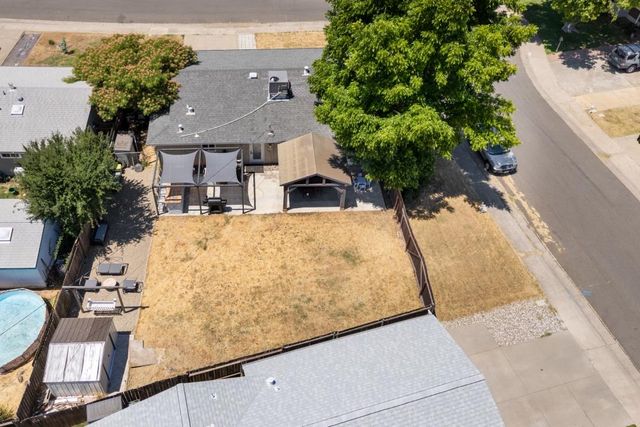 2101 Kellogg Way, Rancho Cordova, CA 95670