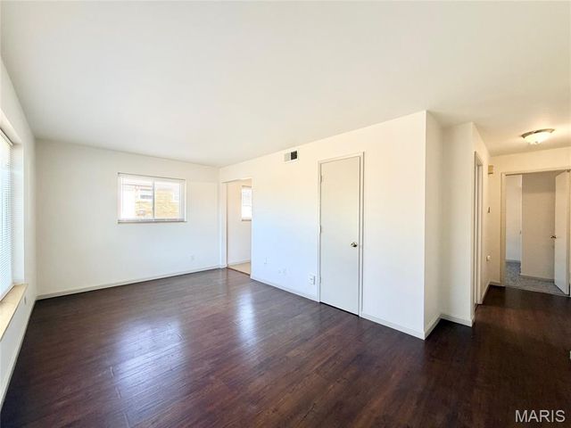 7500 Morganford Road 1A, St Louis, MO 63116