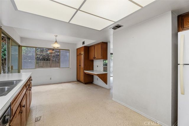 10042 Sprit Circle, Huntington Beach, CA 92646