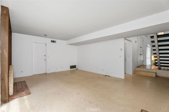 10042 Sprit Circle, Huntington Beach, CA 92646