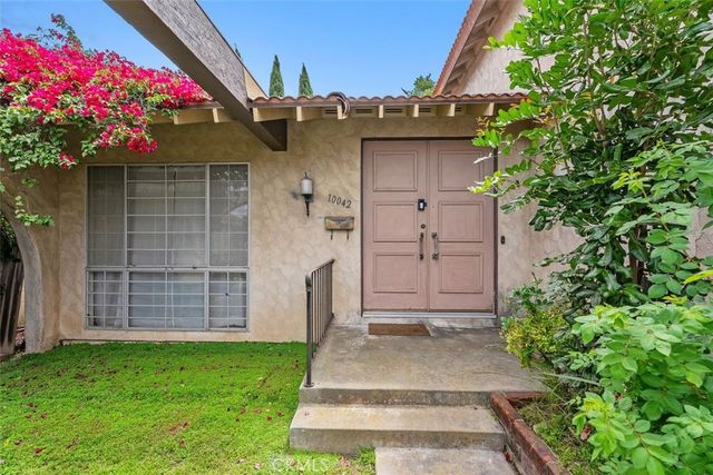 10042 Sprit Circle, Huntington Beach, CA 92646