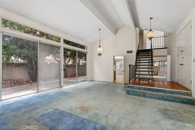 10042 Sprit Circle, Huntington Beach, CA 92646