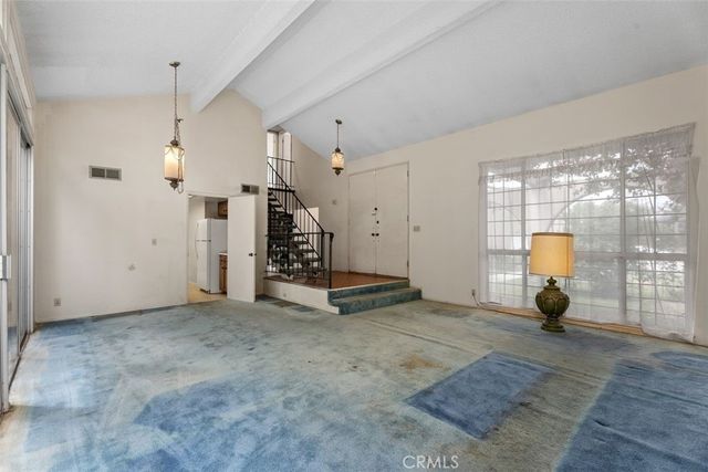 10042 Sprit Circle, Huntington Beach, CA 92646