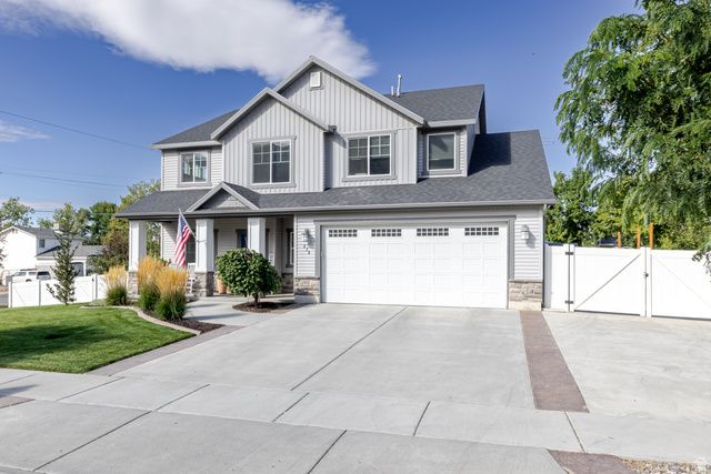579 S 850 E, River Heights, UT 84321