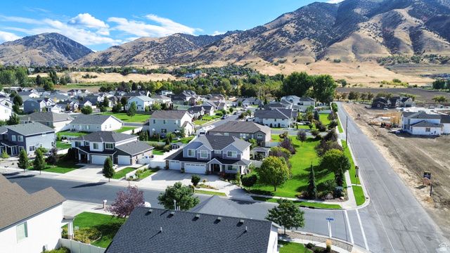 579 S 850 E, River Heights, UT 84321