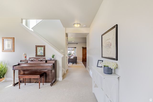 579 S 850 E, River Heights, UT 84321