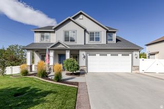 579 S 850 E, River Heights, UT 84321