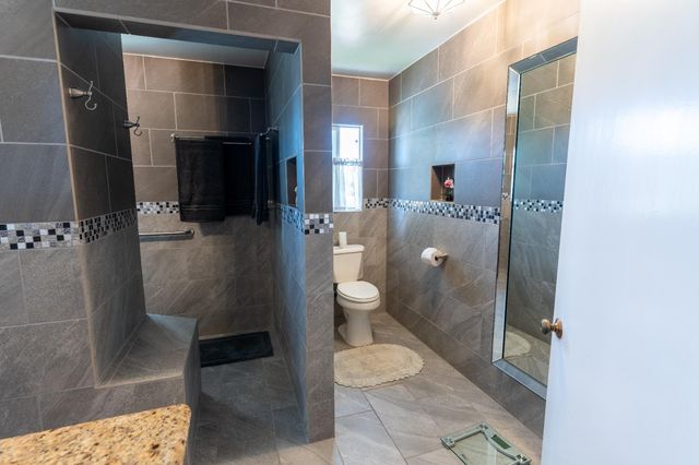 1389 S Highland Avenue, Sanger, CA 93657