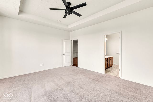 5719 Gateway East Drive, Whitestown, IN 46075