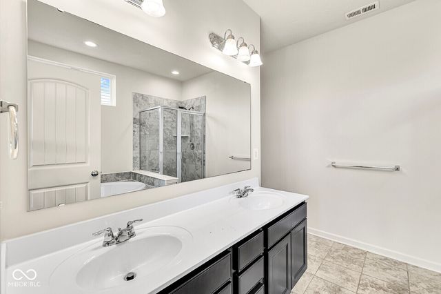 5719 Gateway East Drive, Whitestown, IN 46075