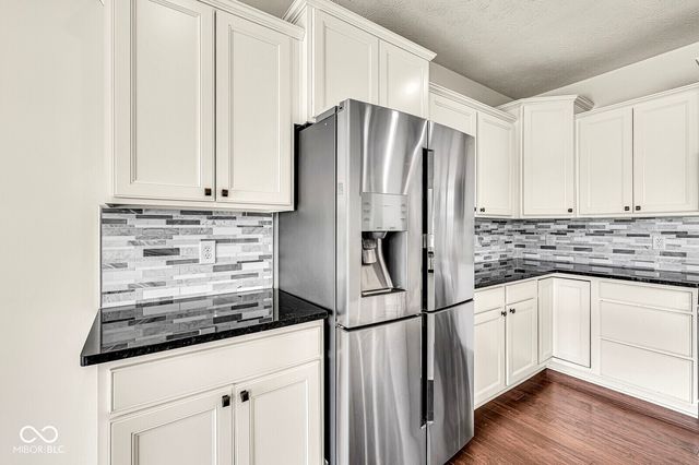 5719 Gateway East Drive, Whitestown, IN 46075