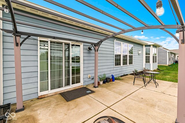 5719 Gateway East Drive, Whitestown, IN 46075
