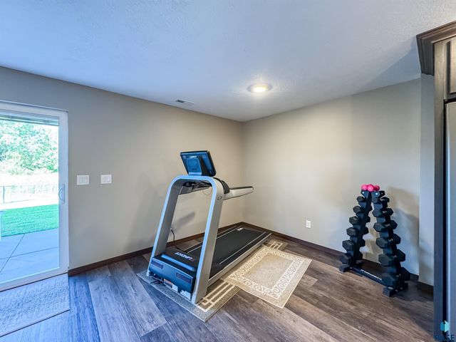 7804 S Brande Park Cir Circle, Sioux Falls, SD 57108