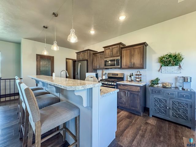 7804 S Brande Park Cir Circle, Sioux Falls, SD 57108