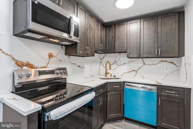 2608 HOLLY DR, Fort Washington, MD 20744