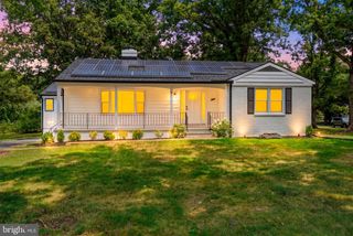 2608 HOLLY DR, Fort Washington, MD 20744