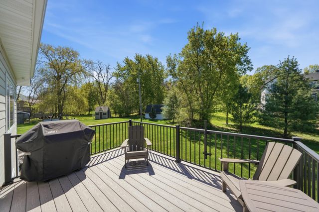 25155 Glen Road, Excelsior, MN 55331