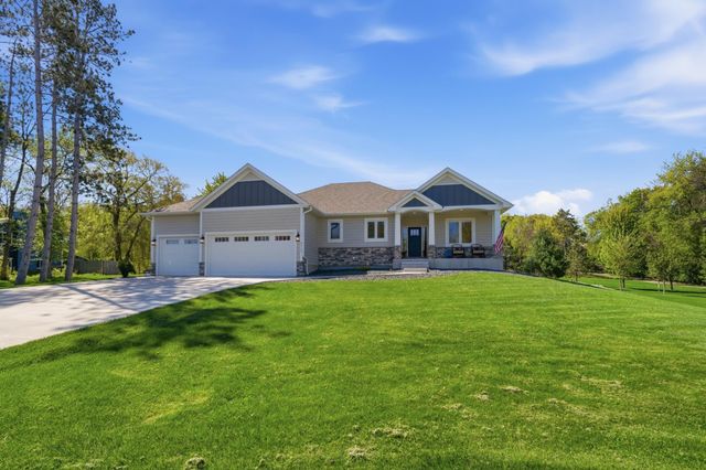 25155 Glen Road, Excelsior, MN 55331