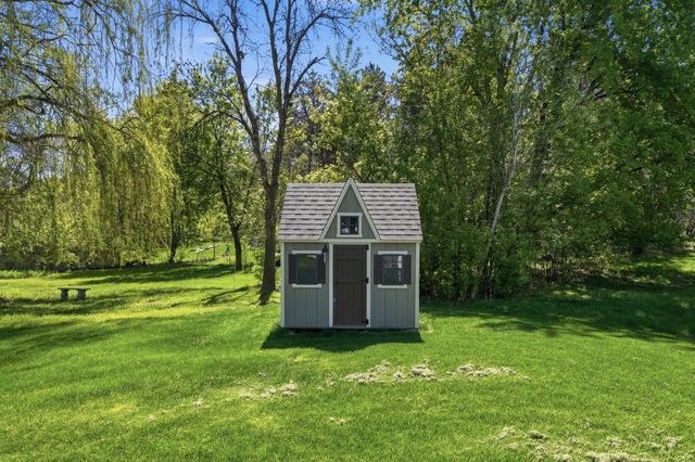 25155 Glen Road, Excelsior, MN 55331