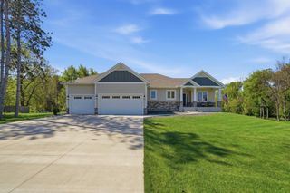 25155 Glen Road, Excelsior, MN 55331