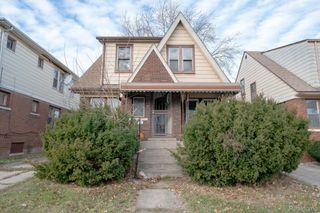 14827 Fairmount Drive, Detroit, MI 48205