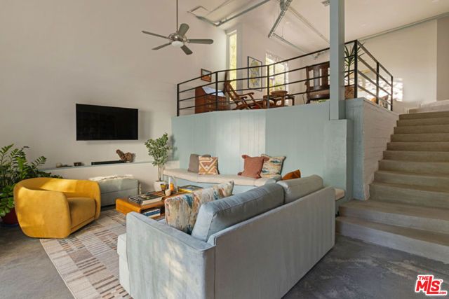 1642 Elevado Street, Los Angeles, CA 90026